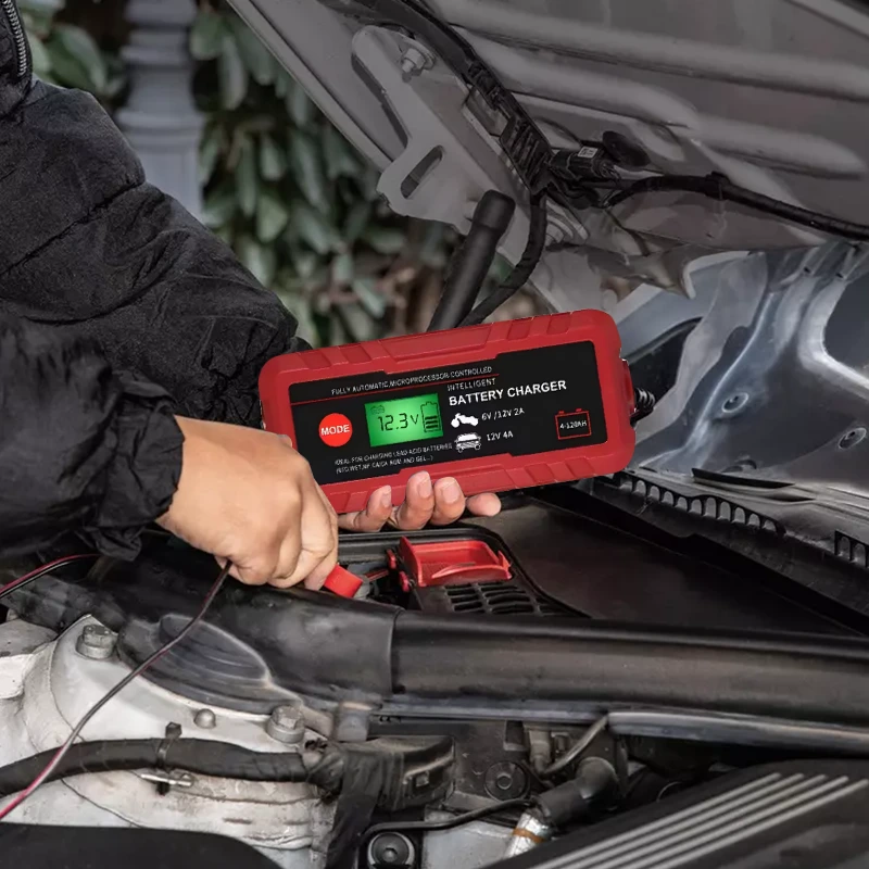 కారు బ్యాటరీ ఛార్జర్